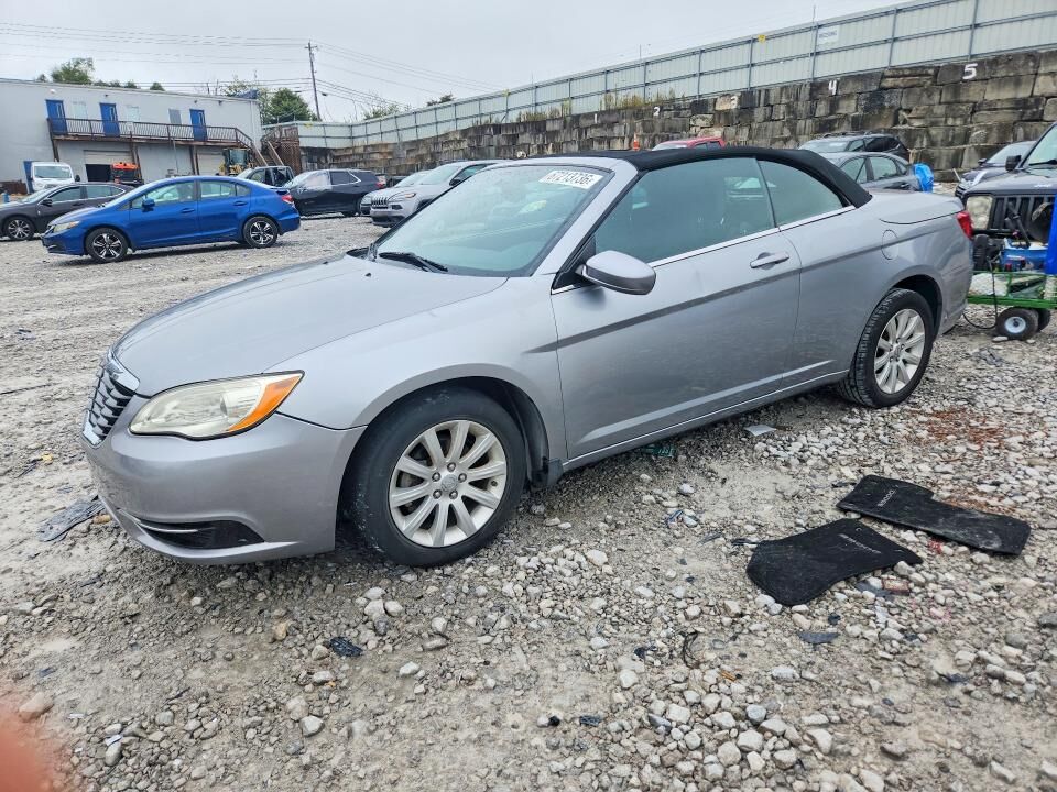 2014 CHRYSLER 200