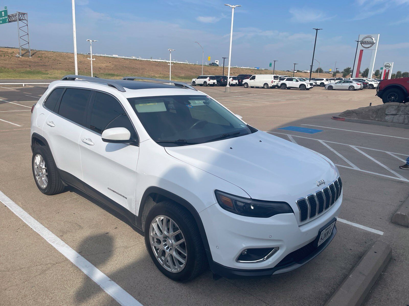 2019 JEEP Cherokee