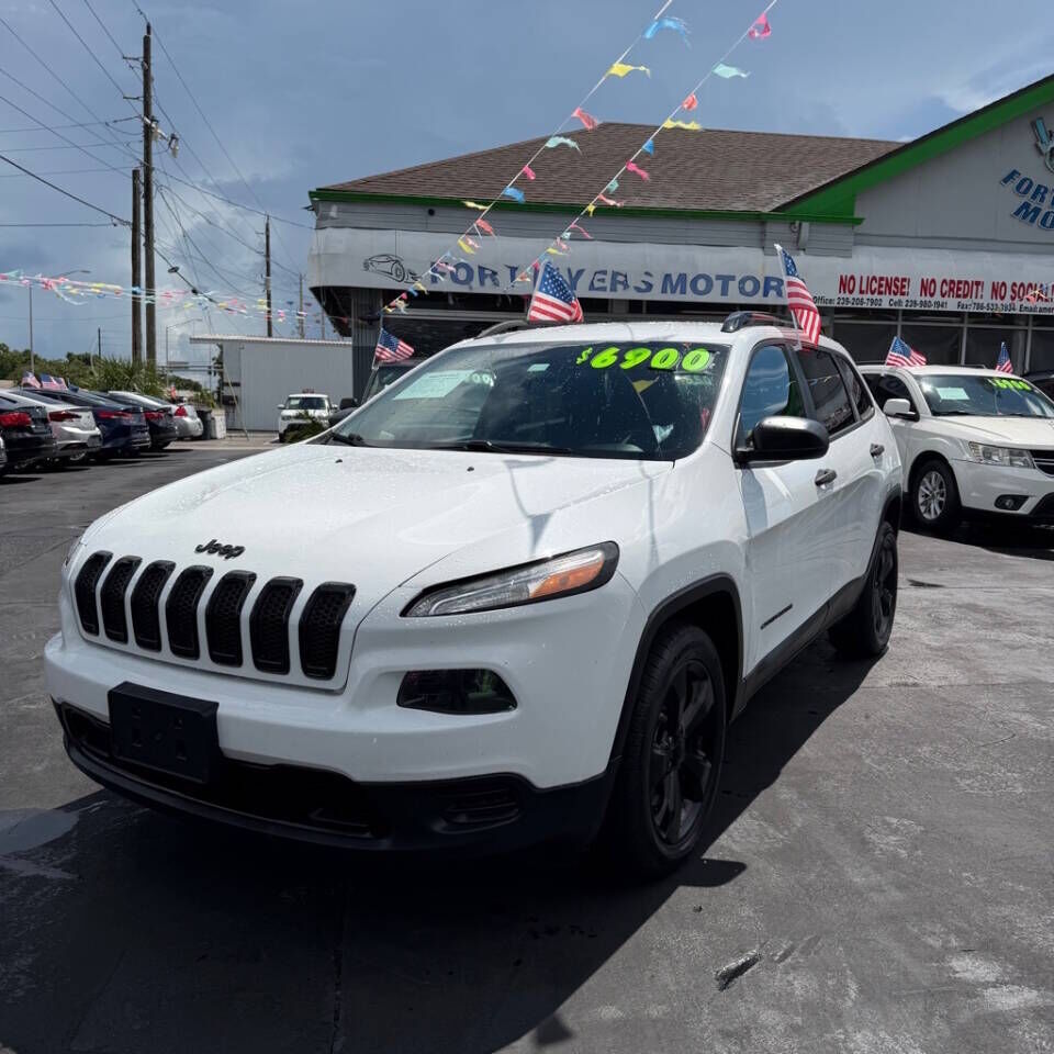 2017 JEEP Cherokee