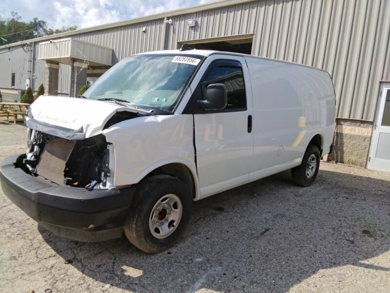 2023 GMC Savana