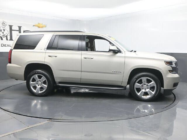 2016 CHEVROLET Tahoe
