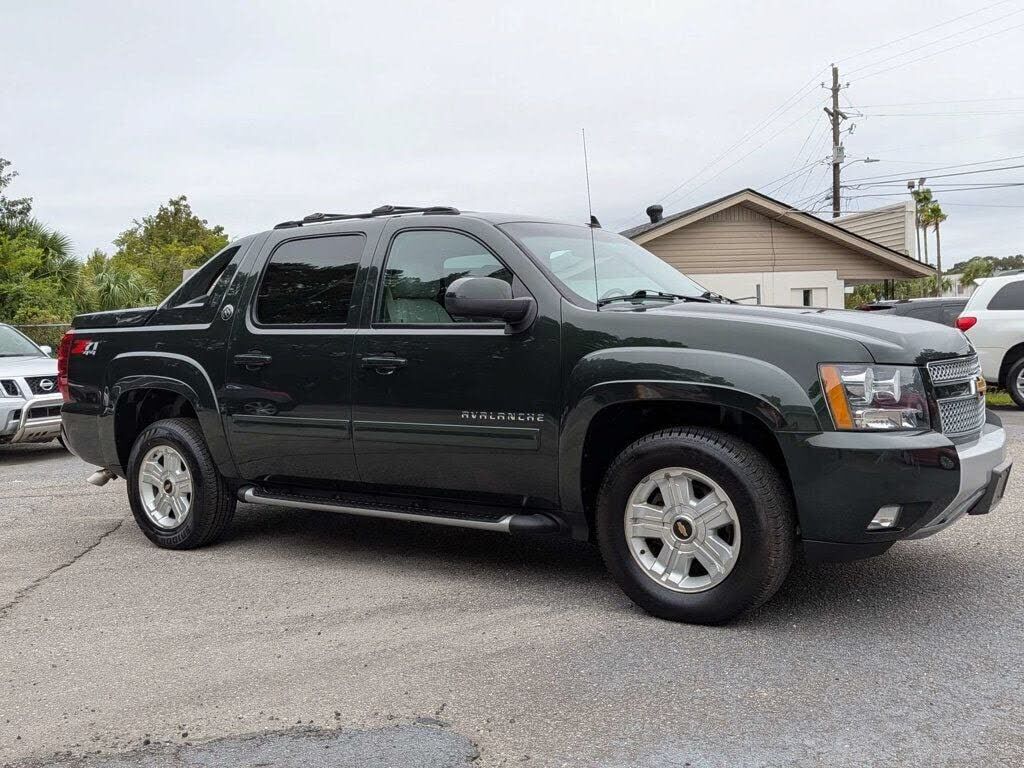 2013 CHEVROLET Avalanche