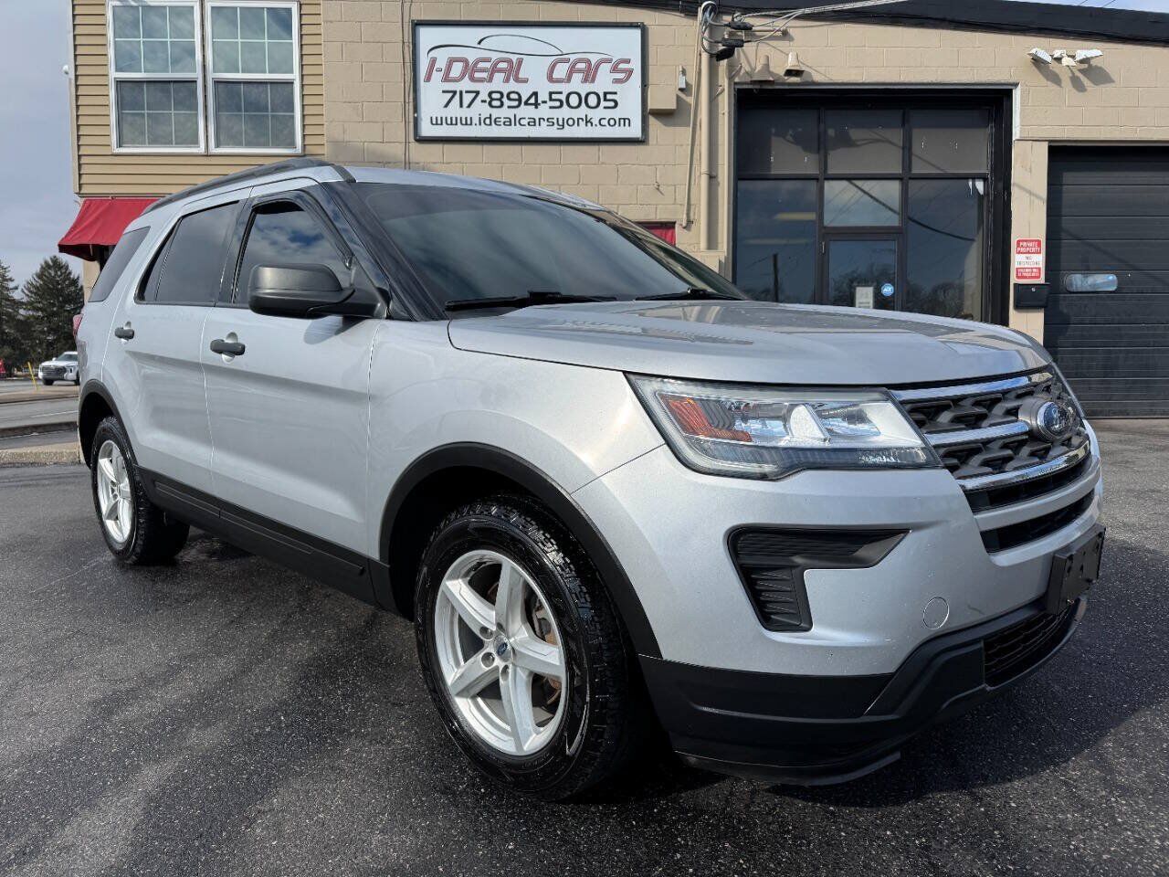 2018 FORD Explorer