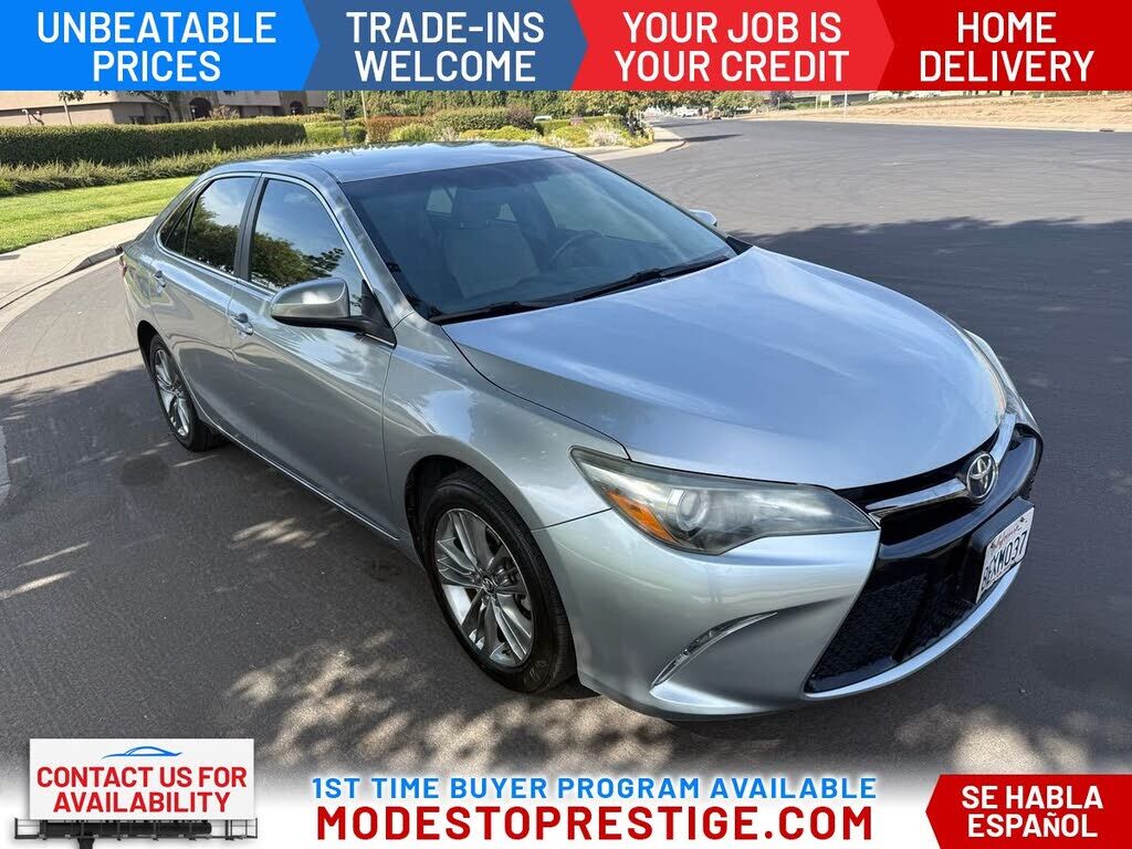 2016 TOYOTA Camry