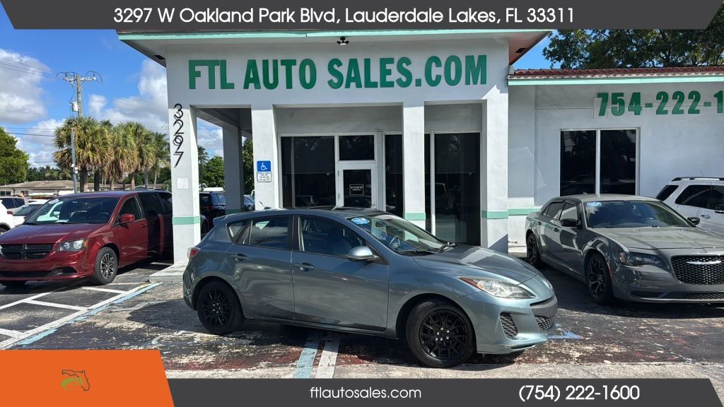 2012 MAZDA Mazda3