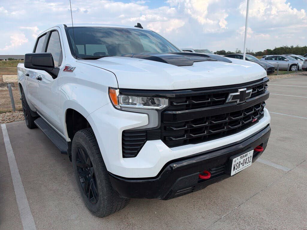 2026 CHEVROLET Silverado