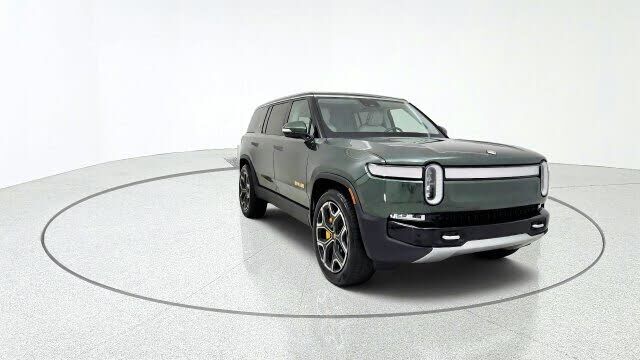 2023 RIVIAN R1S
