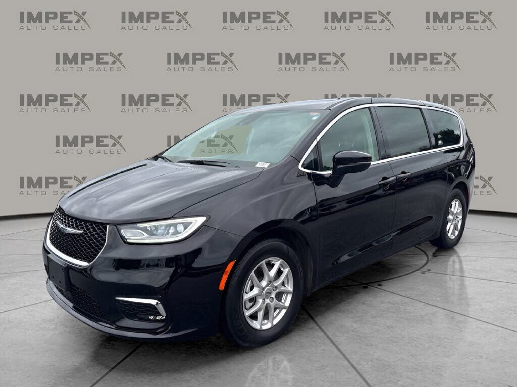 2024 CHRYSLER Pacifica