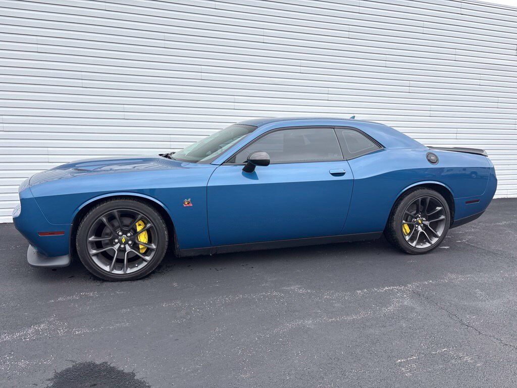 2021 DODGE Challenger
