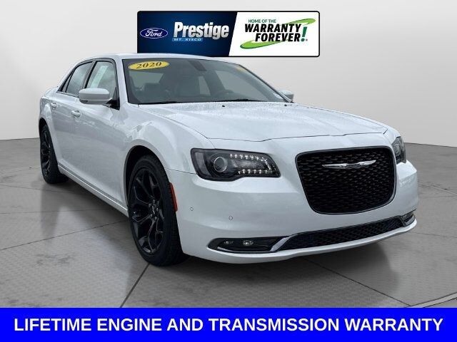 2020 CHRYSLER 300