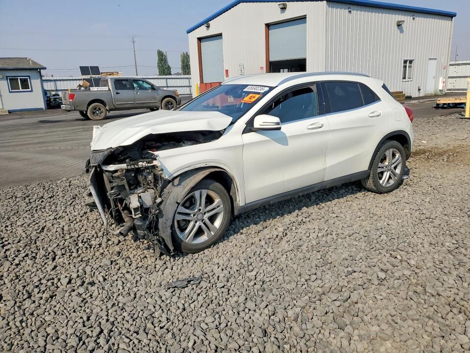 2017 MERCEDES-BENZ GLA-Class