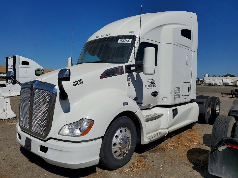 2022 KENWORTH T680