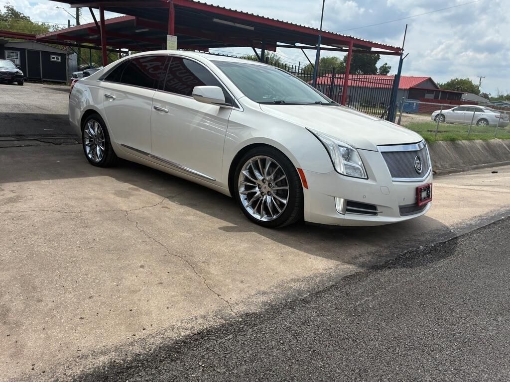 2013 CADILLAC XTS