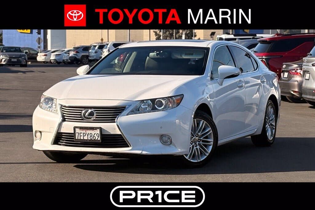 2014 LEXUS ES