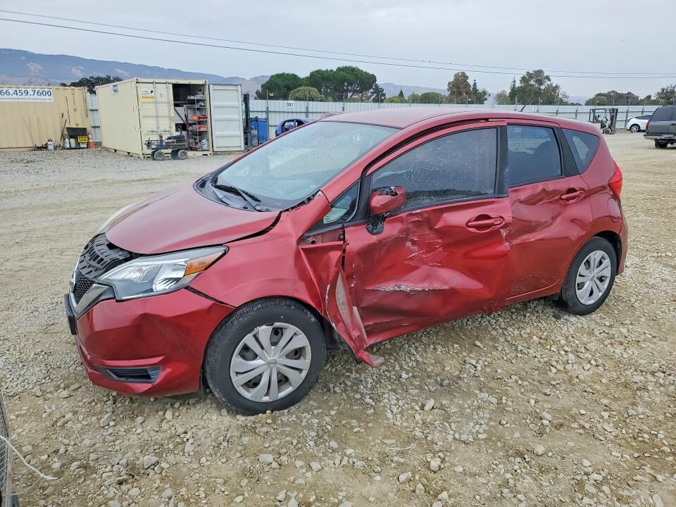 2018 NISSAN Versa