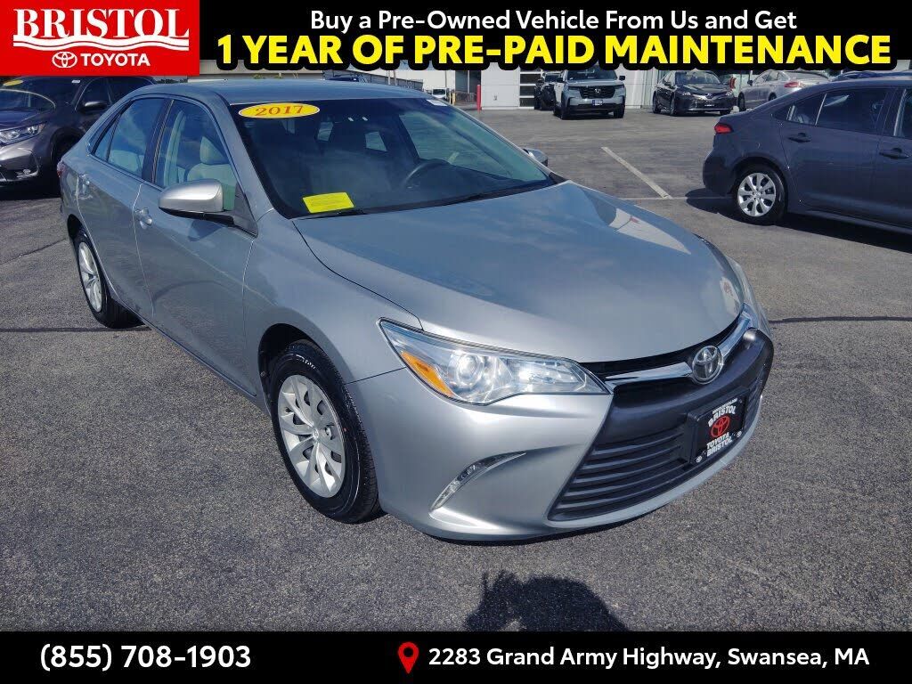 2017 TOYOTA Camry