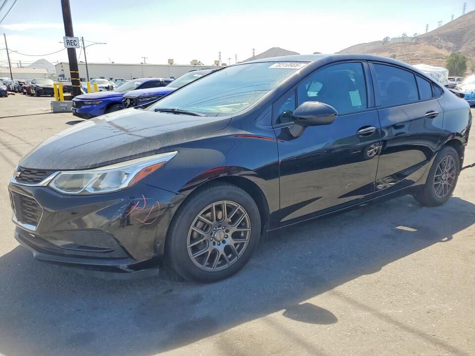 2018 CHEVROLET Cruze