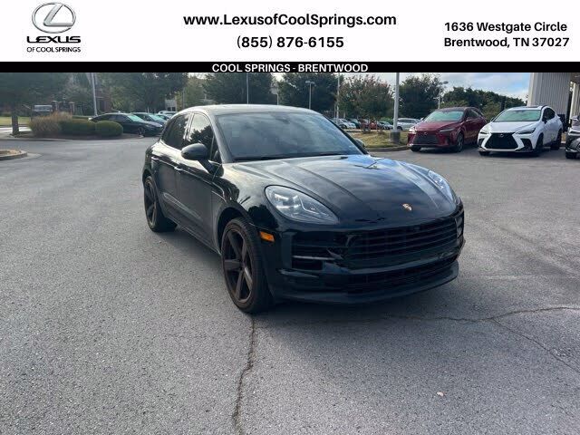 2021 PORSCHE Macan