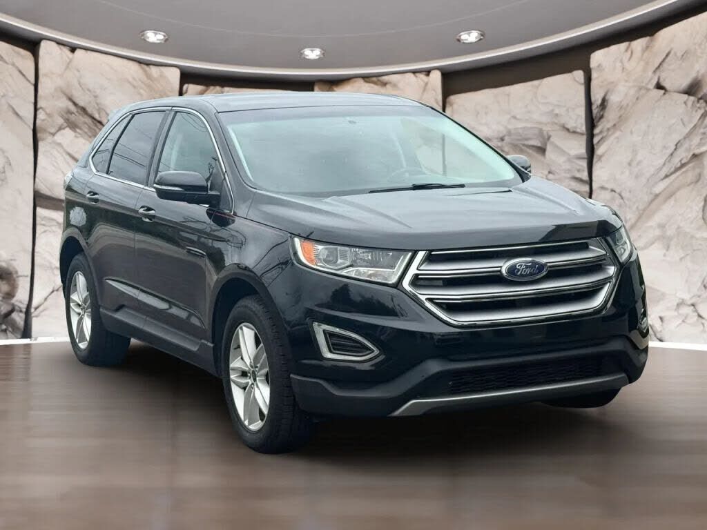 2017 FORD Edge