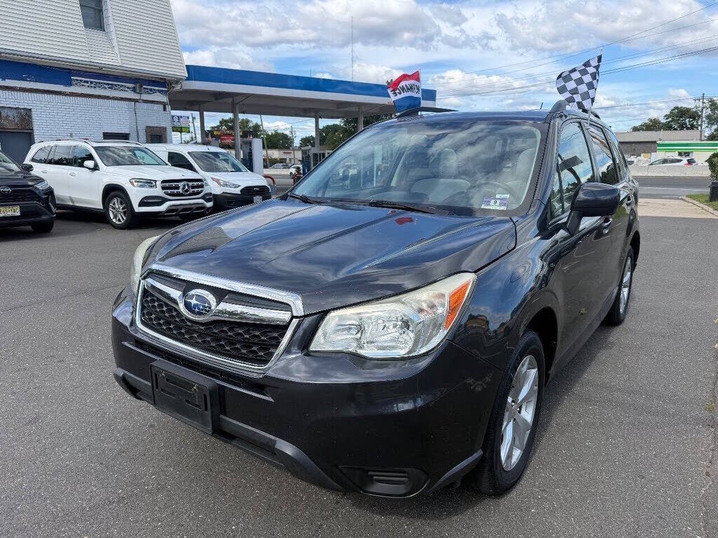 2014 SUBARU Forester
