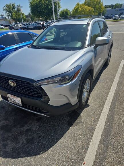 2024 TOYOTA COROLLA