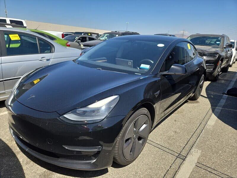 2021 TESLA Model 3