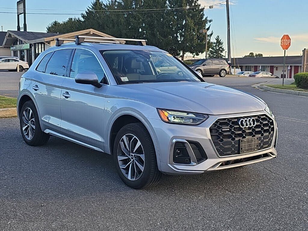 2022 AUDI Q5