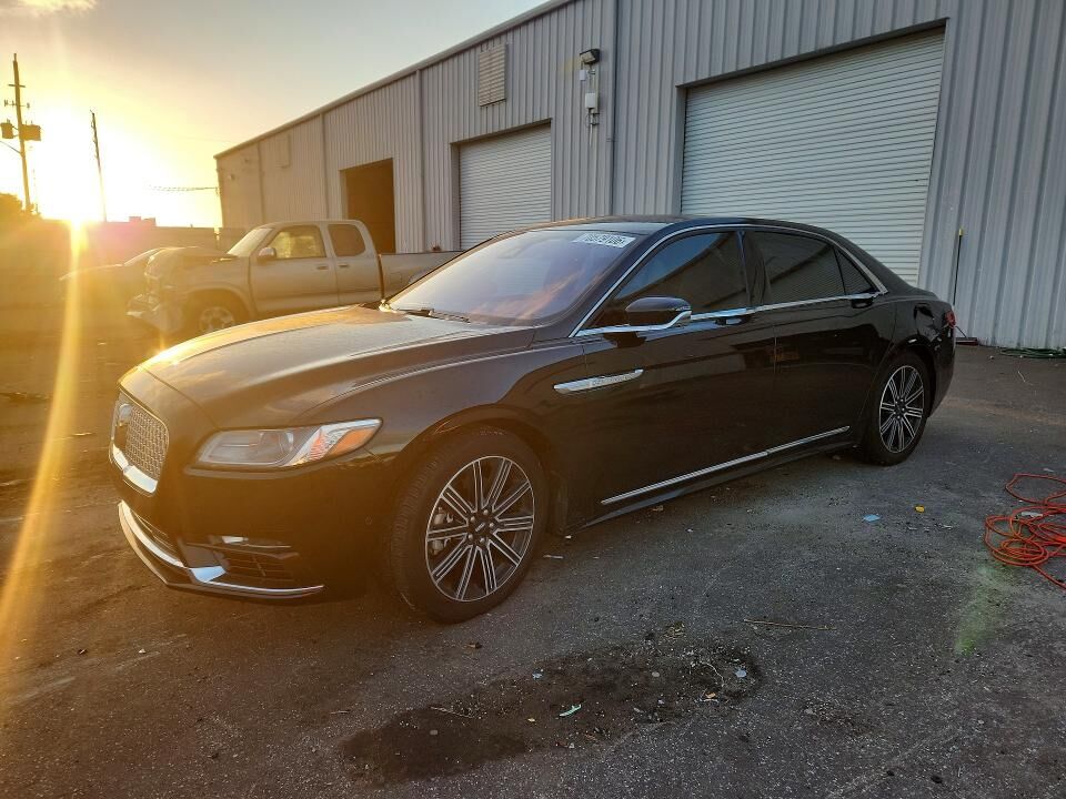 2017 LINCOLN Continental