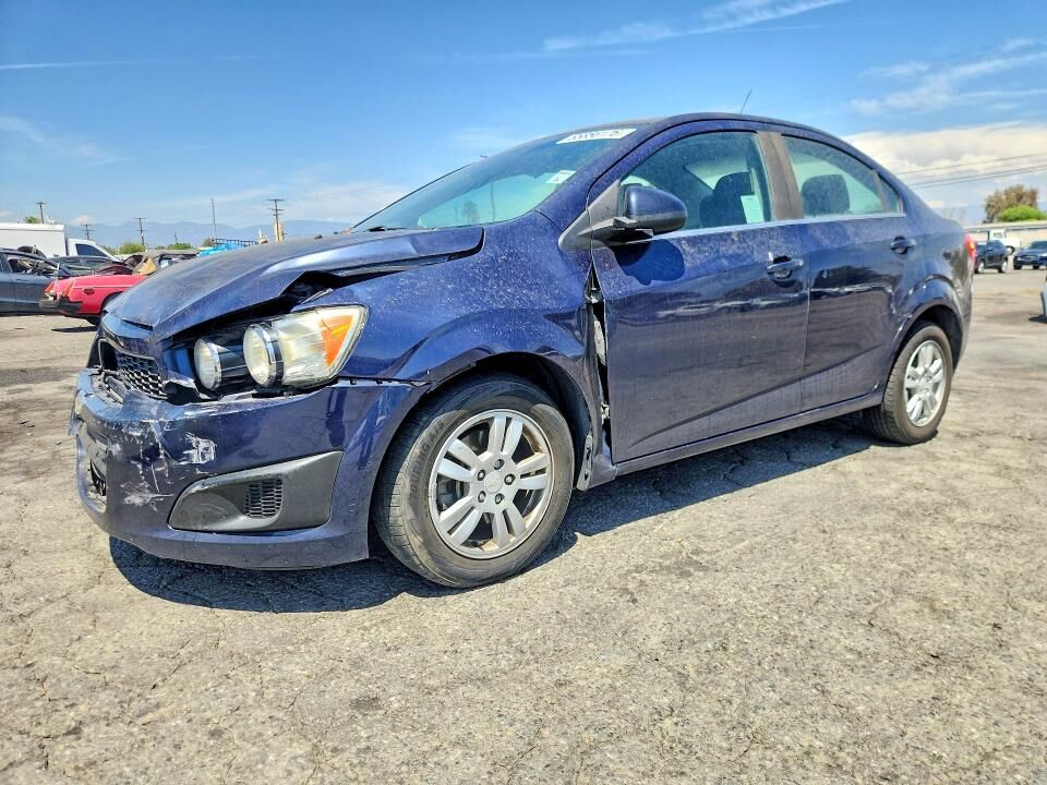 2016 CHEVROLET Sonic