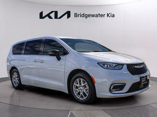 2025 CHRYSLER Pacifica