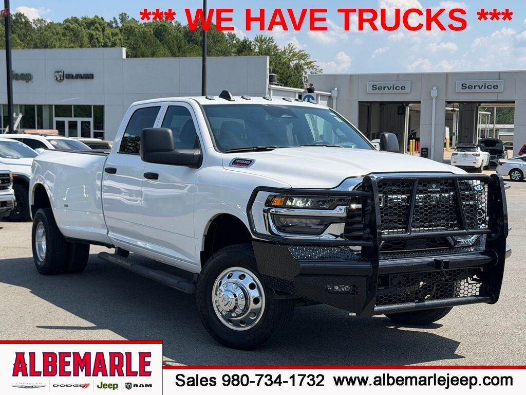 2025 RAM 3500