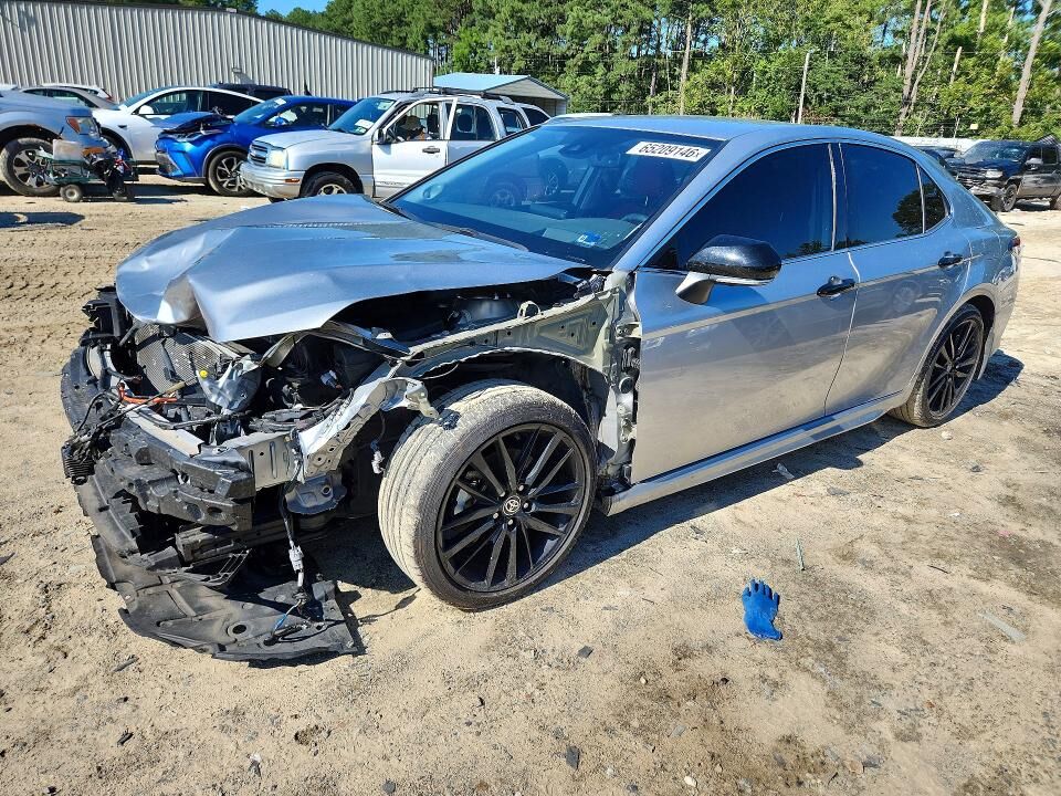 2022 TOYOTA Camry