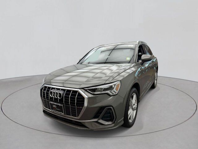 2024 AUDI Q3