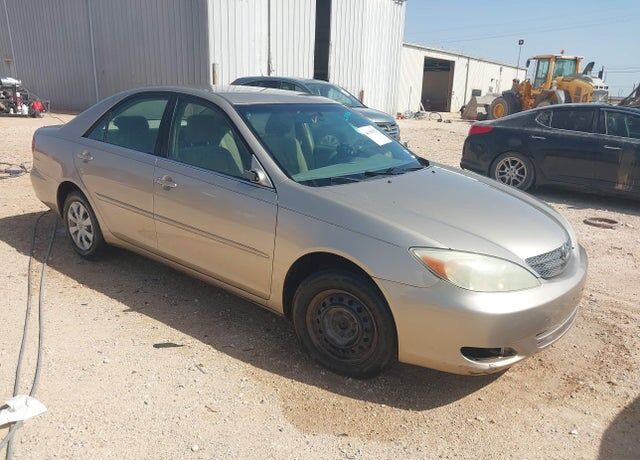 2002 TOYOTA Camry