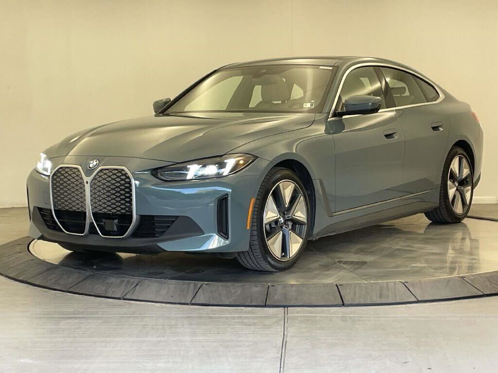 2025 BMW i4