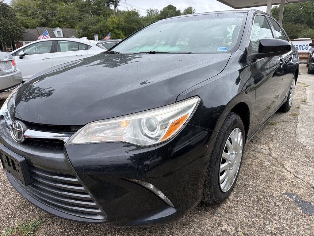 2017 TOYOTA Camry