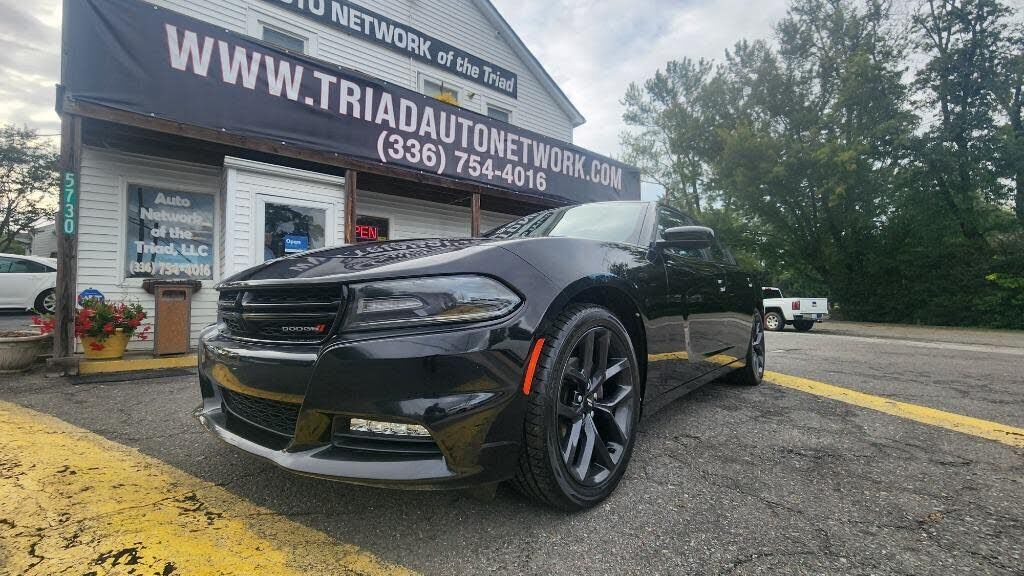 2019 DODGE Charger