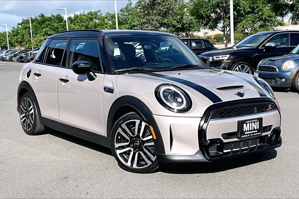 2022 MINI Hardtop