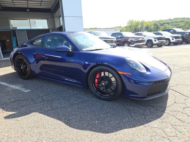 2026 PORSCHE 911