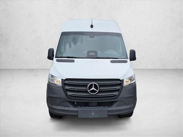 2025 Mercedes-Benz Sprinter