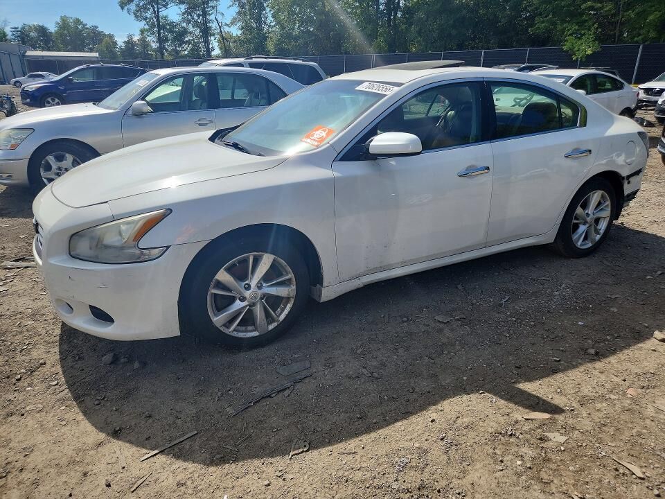 2013 NISSAN Maxima