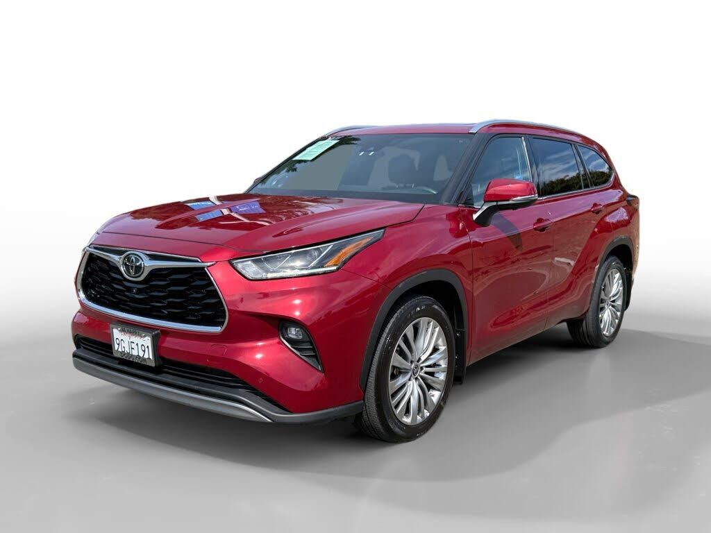 2023 TOYOTA Highlander