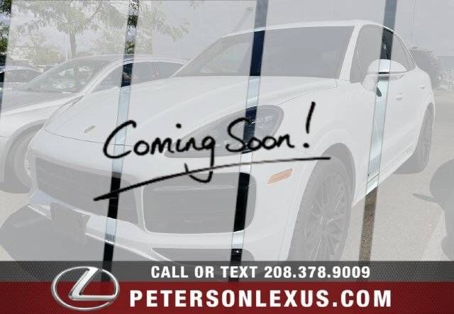 2021 PORSCHE Cayenne