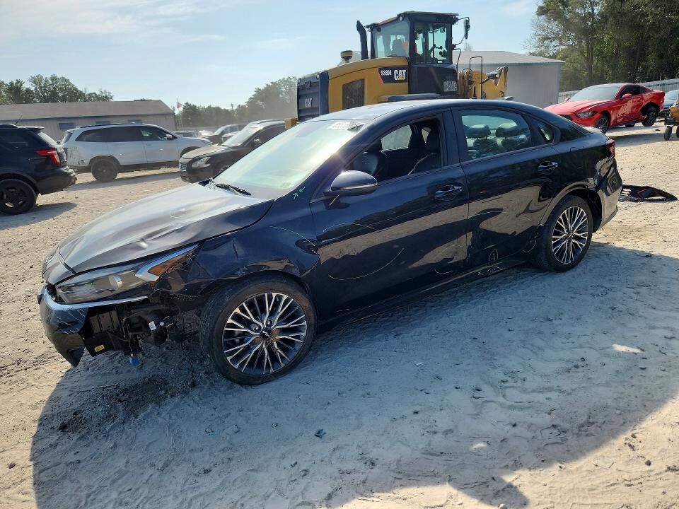 2024 KIA Forte