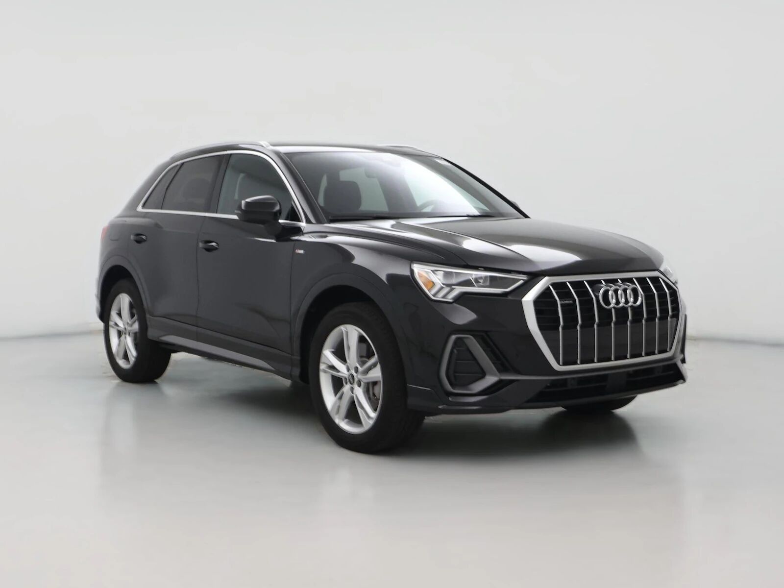 2024 AUDI Q3