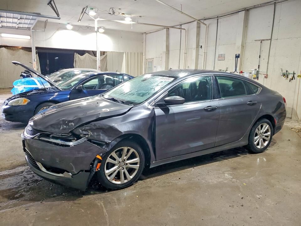 2016 CHRYSLER 200