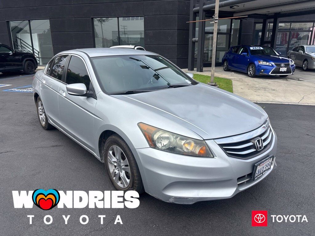 2011 HONDA Accord