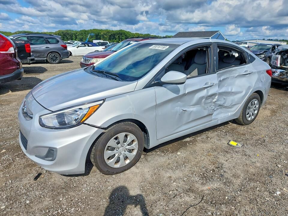 2017 HYUNDAI Accent