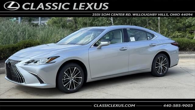 2025 LEXUS ES