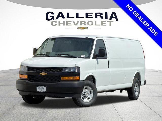2026 CHEVROLET Express